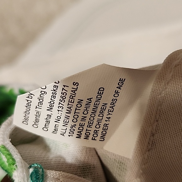 Shamrock Saint Patrick's Day Hat - Picture 4 of 6